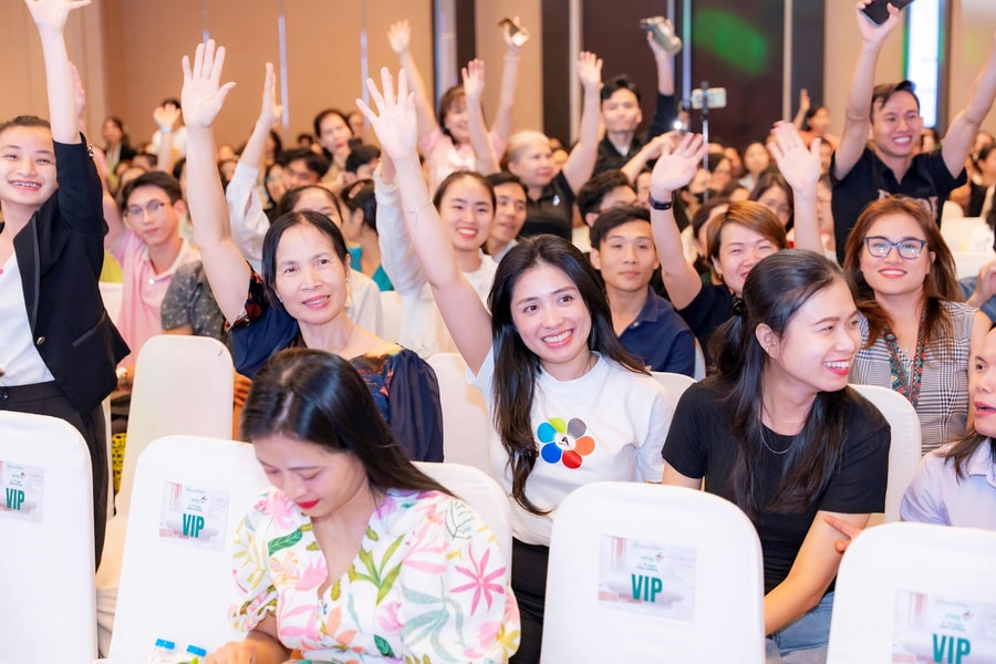 Amway đào tạo 30.000 nhà phân phối về buổi sáng dinh dưỡng sao cho khỏe mạnh