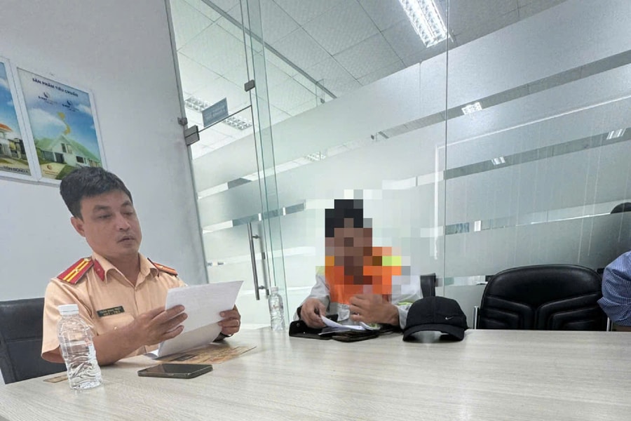 Xử phạt tài xế điều khiển xe đầu kéo liên tiếp vượt đèn đỏ 2 lần, trên một tuyến đường