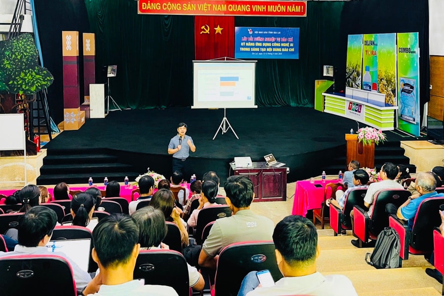 Hội Nhà báo tỉnh Gia Lai: 161 hội viên được tập huấn ứng dụng AI trong sản xuất báo chí đa phương tiện