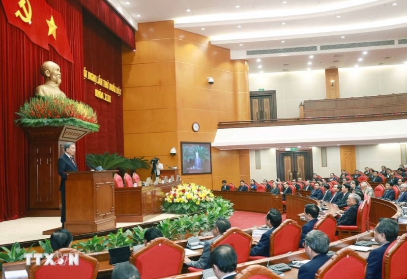 Thông báo Hội nghị lần thứ 11 Ban Chấp hành Trung ương Đảng khoá XIII