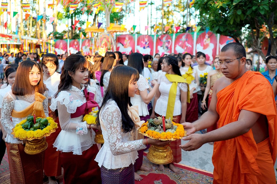 Thủ tướng gửi thư chúc mừng đồng bào Khmer dịp Tết cổ truyền Chôl Chnăm Thmây