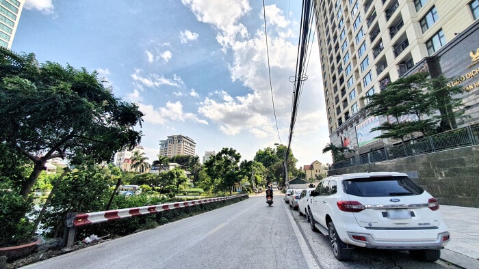 Hà Nội: Mời thầu 78 tỷ đồng xây dựng đường Đặng Thai Mai - giai đoạn I