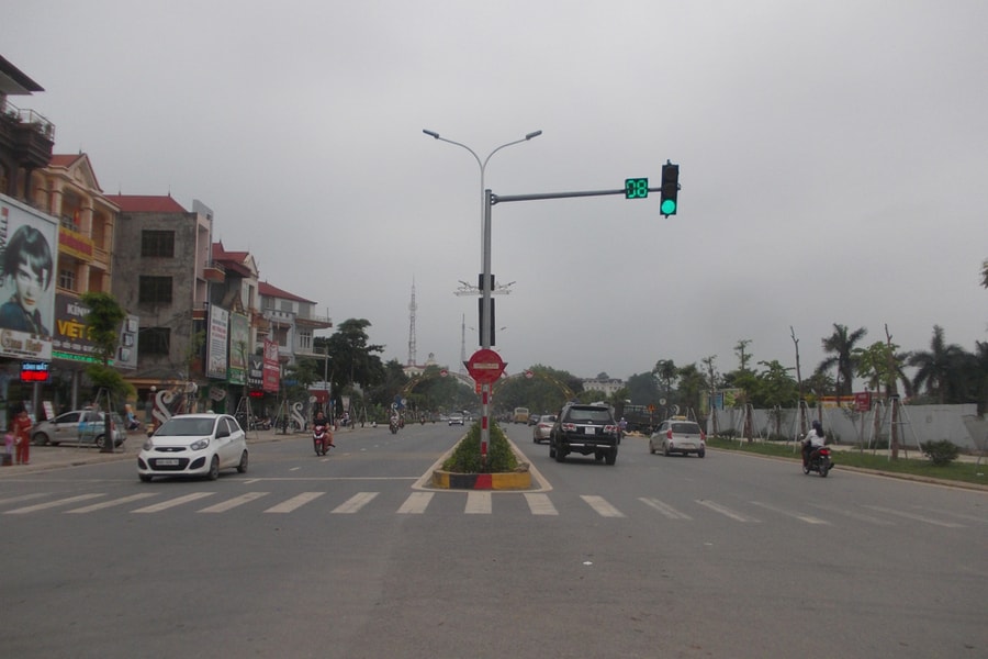 Vĩnh Phúc: Đầu tư hơn 195 tỷ quản lý, bảo trì hệ thống đường bộ và đèn tín hiệu giao thông