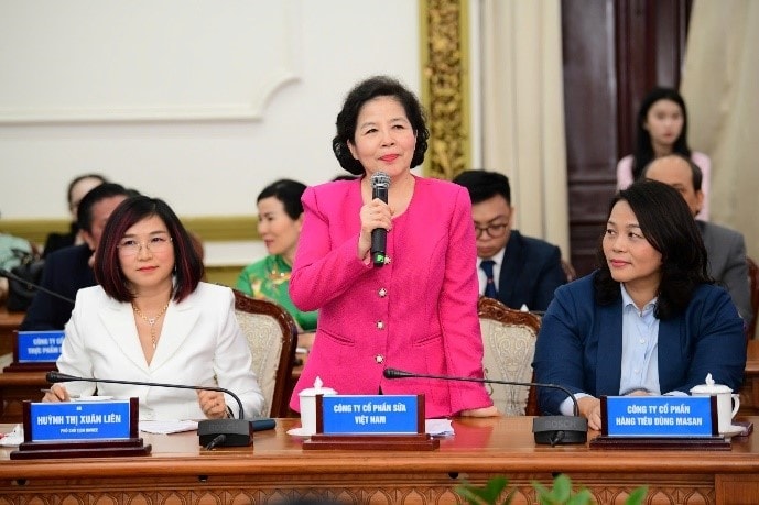 Đổi mới, tự chủ và quyết liệt – Điểm chung trong gần 50 năm phát triển của TP.HCM và Vinamilk