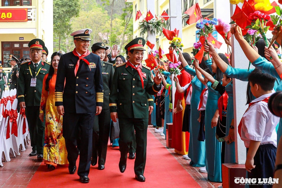 Các hoạt động giao lưu của Bộ trưởng Quốc phòng Trung Quốc tại Việt Nam