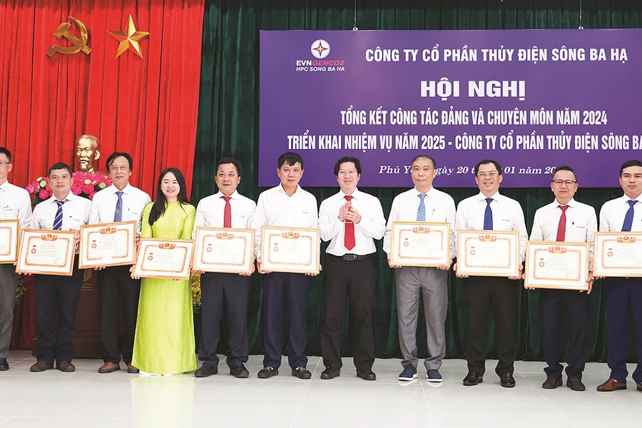 Đảng bộ Thủy điện Sông Ba Hạ xây dựng tổ chức Đảng vững mạnh, nâng cao chất lượng đảng viên