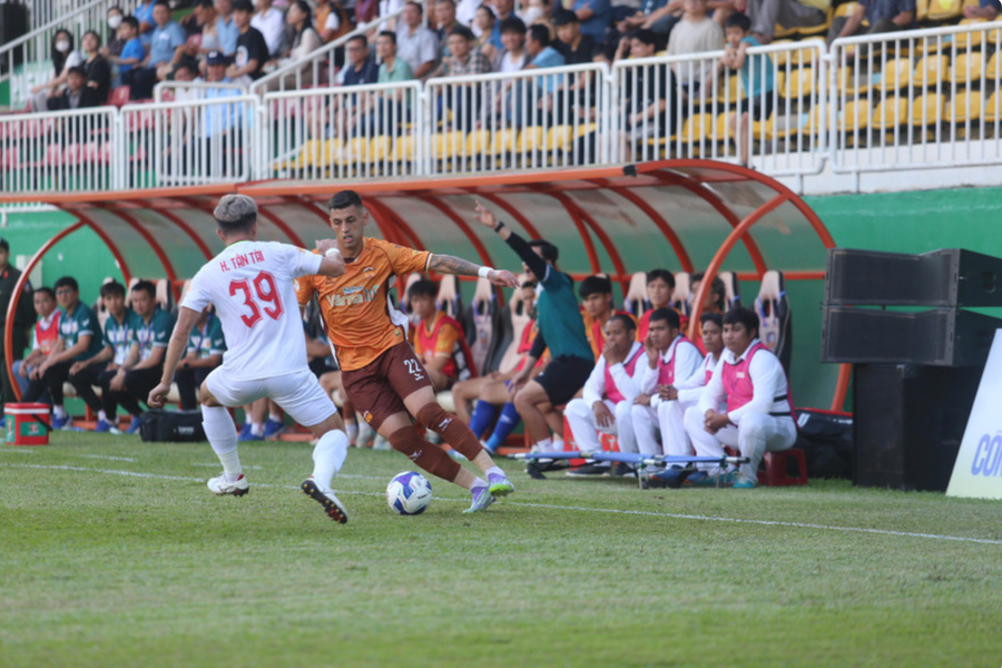 HAGL thất bại trước Hà Tĩnh tại vòng 19 V.League 2024/25