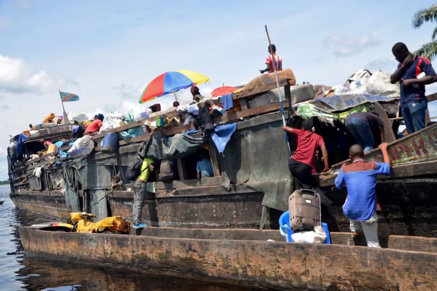 Ít nhất 148 người thiệt mạng sau khi tàu cháy trên sông Congo