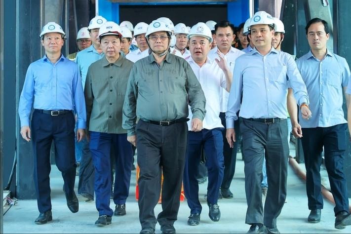 Thủ tướng chủ trì lễ khởi công, khánh thành 80 dự án trọng điểm kỷ niệm 50 năm Giải phóng miền Nam