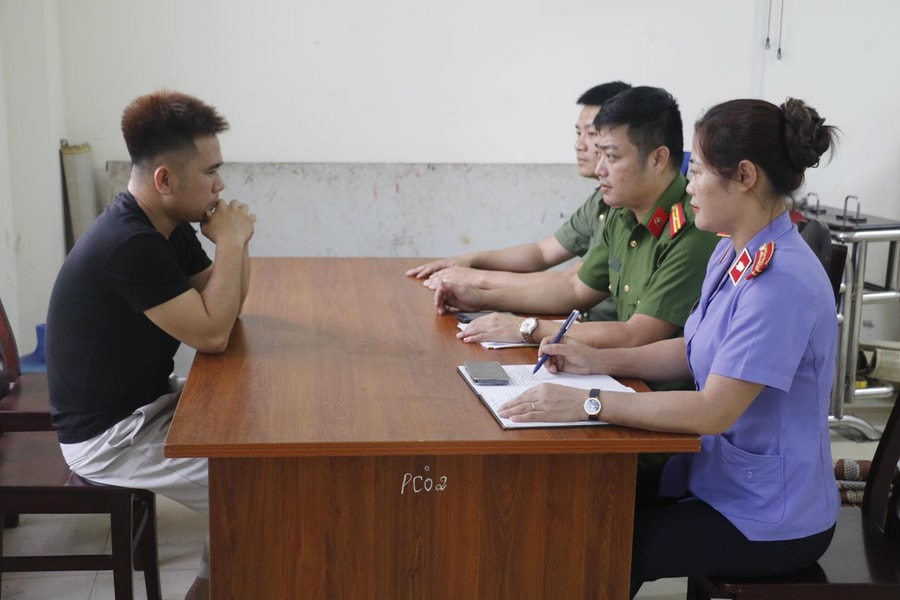 Triệt phá ổ nhóm đánh bạc và rửa tiền xuyên quốc gia