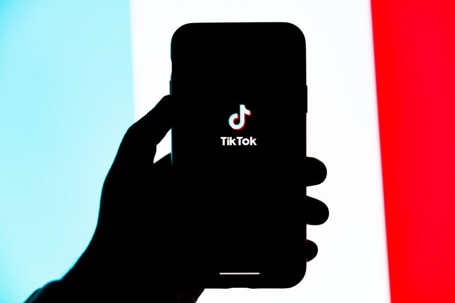 Trào lưu cổ xúy biếng ăn độc hại trên TikTok