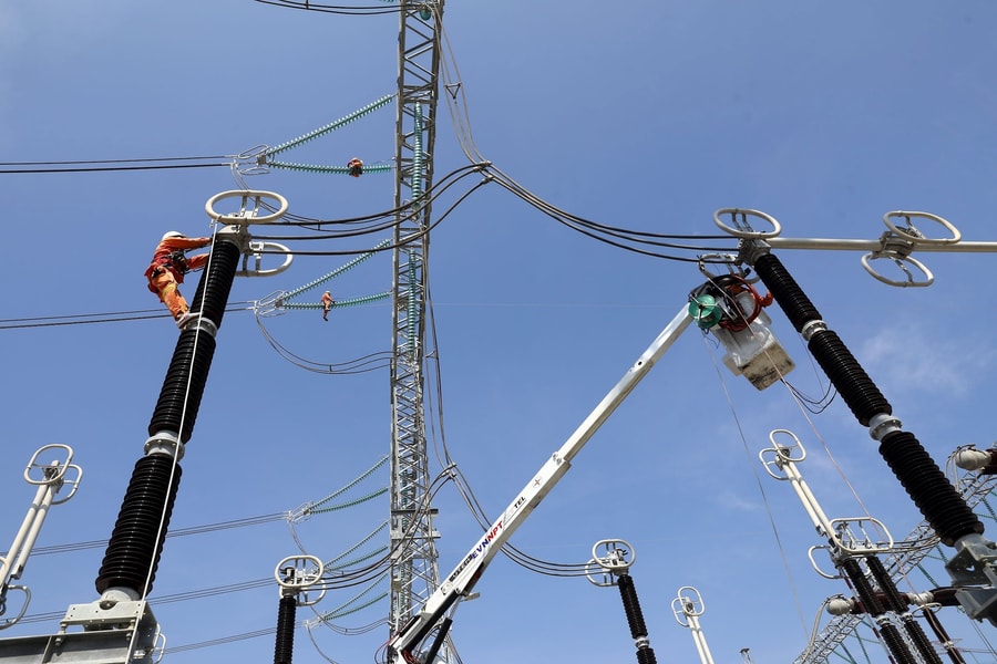 Một số tổ máy nhiệt điện miền Nam bị ngừng đột ngột vào chiều nay