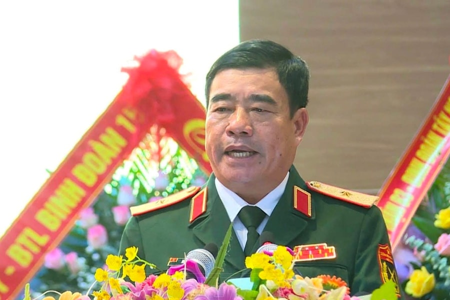 Thủ tướng điều động, bổ nhiệm 4 Thiếu tướng, 6 Đại tá quân đội giữ chức vụ mới