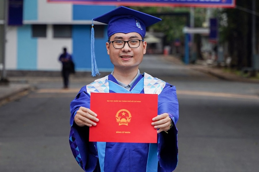 Nam sinh tốt nghiệp sớm với GPA tuyệt đối tại Đại học Bách khoa TP.HCM