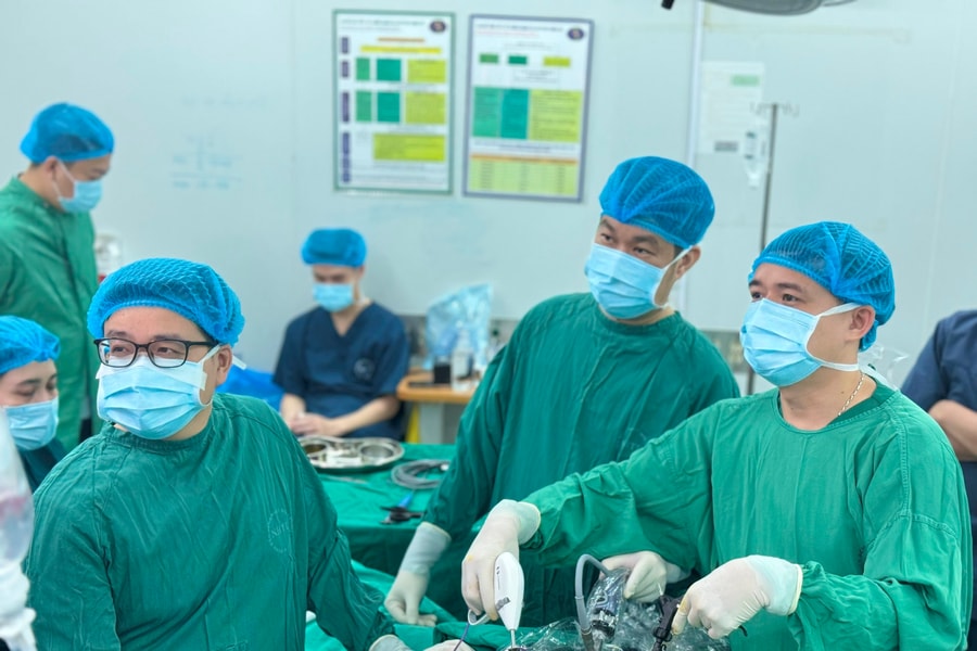 Bệnh nhân phát hiện khối u 6cm nhờ thói quen khám sức khỏe định kỳ