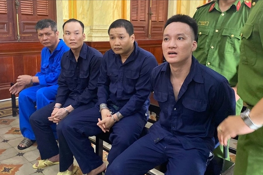 Lĩnh án tử hình vì manh động, chém nhầm khách massage