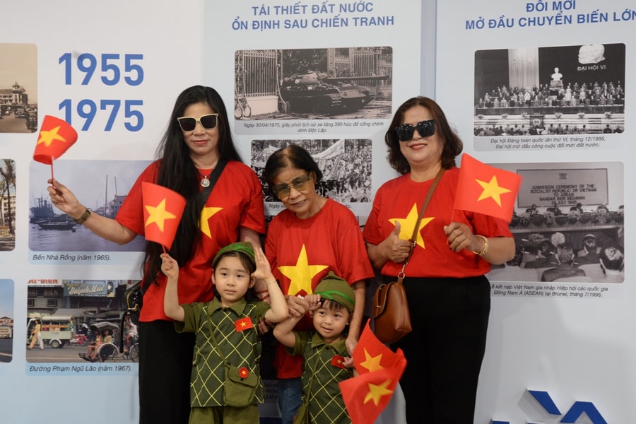 Không gian kết nối quá khứ – hiện tại – tương lai tại ga Metro Bến Thành