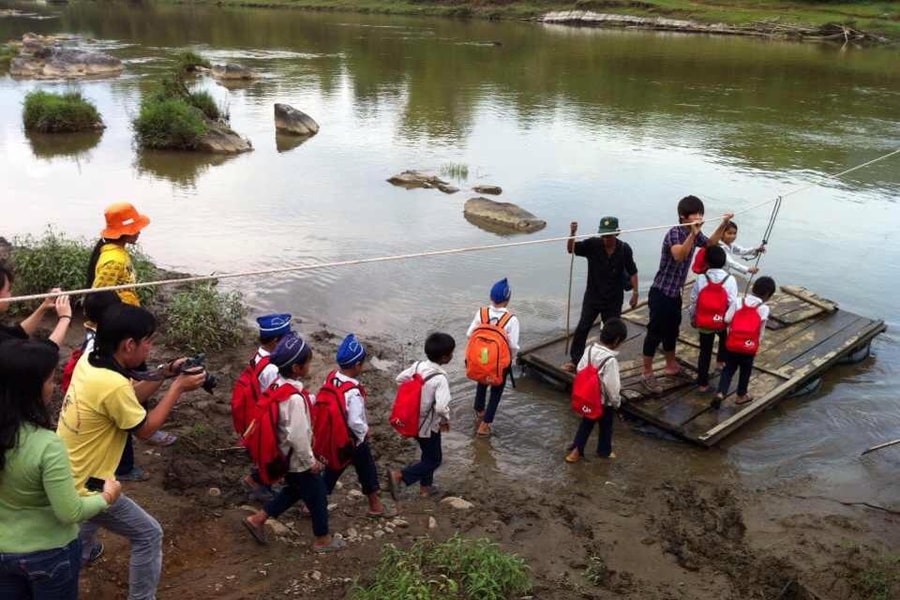 Trẻ em, học sinh miền núi, hải đảo nhận nhiều ưu đãi giáo dục từ tháng 5