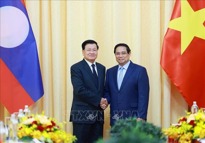 Trước sau như một, Việt Nam luôn dành ưu tiên cao nhất cho mối quan hệ với Lào