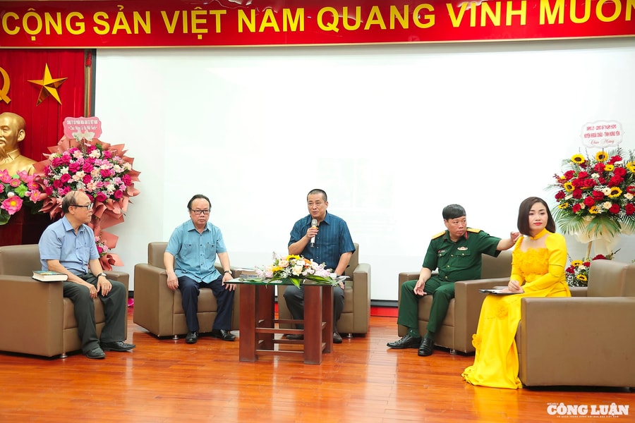 Ra mắt cuốn sách 'Con đường tương lai' – Hành trình lan tỏa tri thức, khát vọng và nhân văn