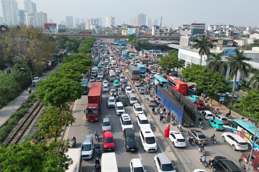 Tình hình giao thông ngày 31/8: Ít tai nạn, không ùn tắc nghiêm trọng