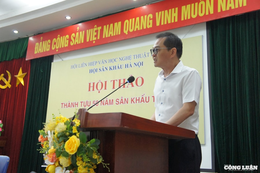 NSND Trung Hiếu: Vẫn còn những cơ hội để sân khấu hồi sinh