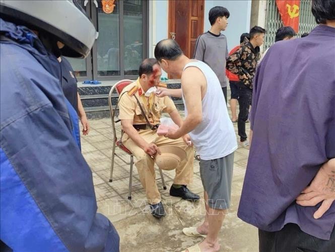 Cao Bằng: Tạm giữ đối tượng đâm xe gây trọng thương CSGT
