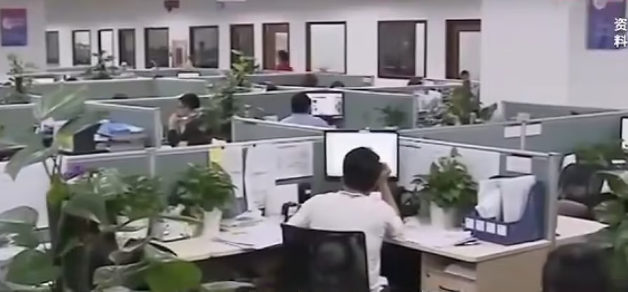 Giáo viên trẻ tử vong vì văn hóa làm việc kiệt sức, gây chấn động Trung Quốc