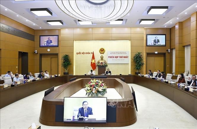 Quốc hội điều chỉnh chương trình lập pháp năm 2025: Nhiều dự án luật rút khỏi chương trình, bổ sung luật dân sinh cấp thiết