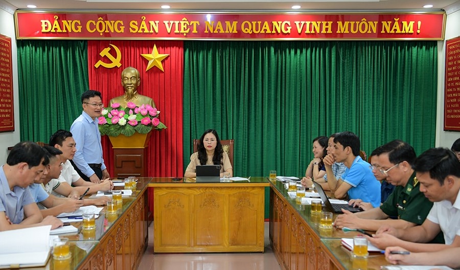 Ninh Bình: Giao ban báo chí và định hướng tuyên truyền tháng 5/2025