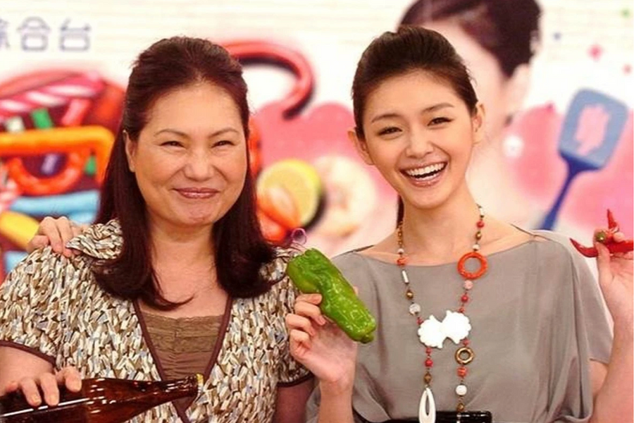 Mẹ Từ Hy Viên bức xúc chuyện thừa kế, chỉ trích con rể cũ Uông Tiểu Phi