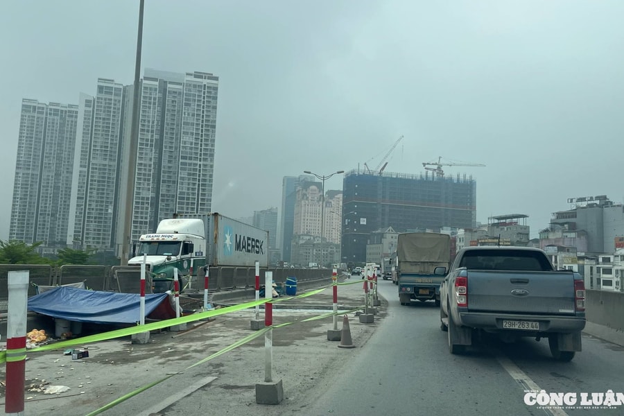 Hà Nội: Cấm xe đi vào đường Vành đai 3 trên cao để sửa khe co giãn
