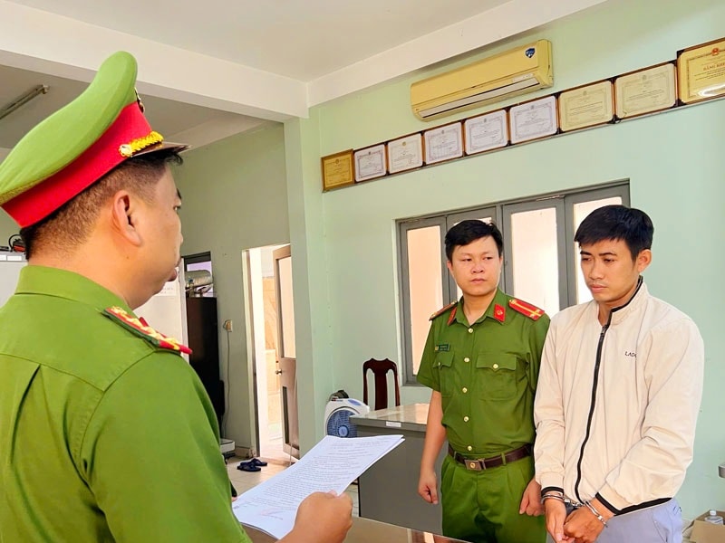 Bắt giám đốc doanh nghiệp tại Bình Dương lừa đảo hơn 2 tỷ đồng của 7 đối tác