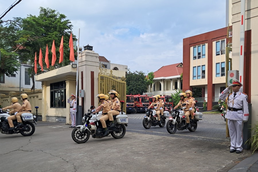 Đà Nẵng đồng loạt ra quân trấn áp tội phạm đường phố