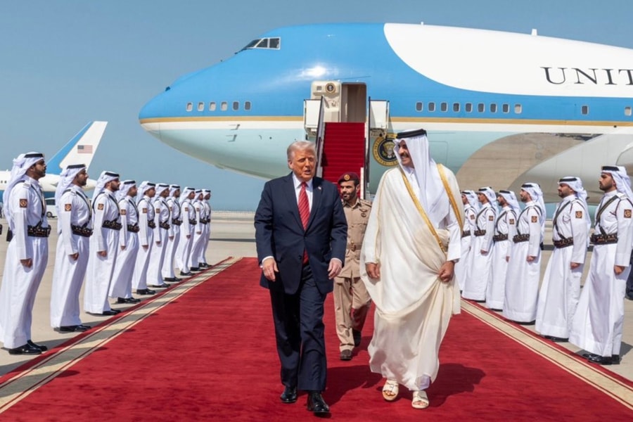 Thủ tướng Qatar bác bỏ 'lùm xùm' về việc tặng máy bay cho ông Trump