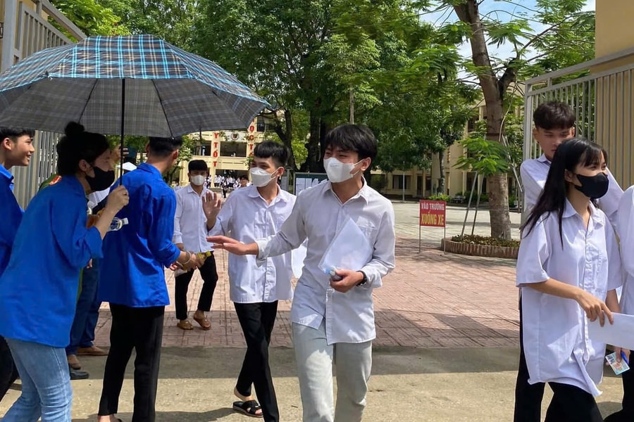 Trượt tốt nghiệp vẫn được xác nhận hoàn thành chương trình phổ thông