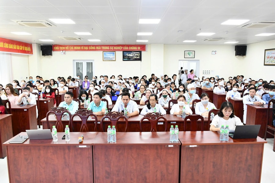 Sóc Trăng: Tổ chức Hội thảo "Chẩn đoán và xử trí động kinh ở trẻ em"