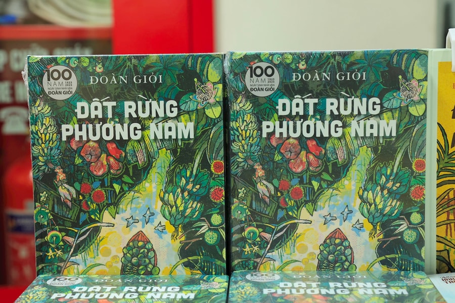 Kỷ niệm 100 năm ngày sinh nhà văn Đoàn Giỏi: Tái hiện vẻ đẹp phương Nam qua bộ sách đặc biệt và chuỗi hoạt động ý nghĩa