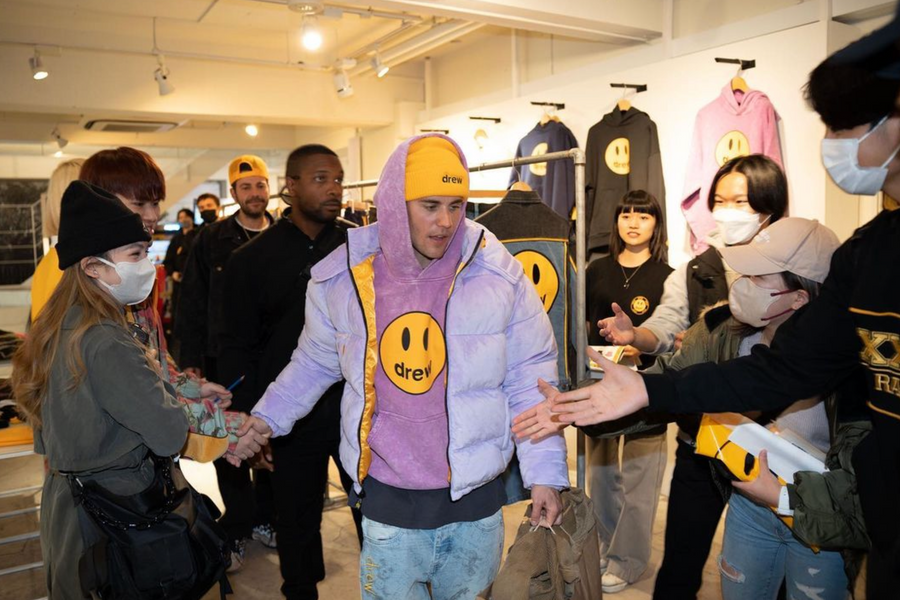 Justin Bieber sắp 'vỡ nợ': Hệ quả từ chi tiêu hoang phí và lối sống xa hoa