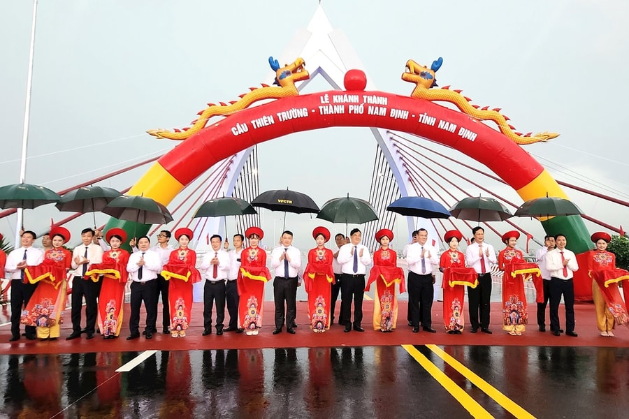 Nam Định: Cầu Thiên Trường - Biểu tượng mới, khơi dậy khát vọng phát triển quê hương