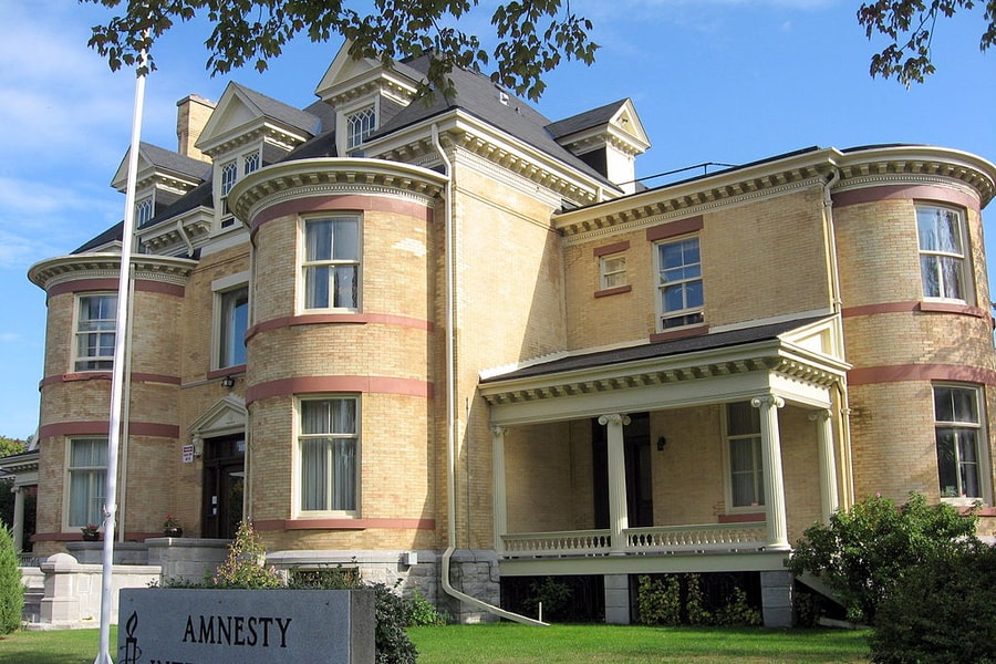 Nga cấm Tổ chức Ân xá Quốc tế