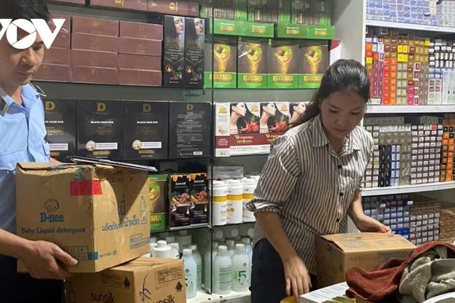 Lai Châu phát hiện hơn 2,2 tấn mì chính không rõ nguồn gốc