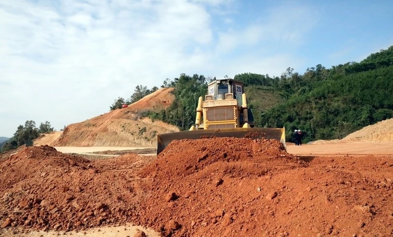 Bộ Xây dựng cảnh báo dừng dự án chậm giải ngân, điểm danh hàng loạt địa phương