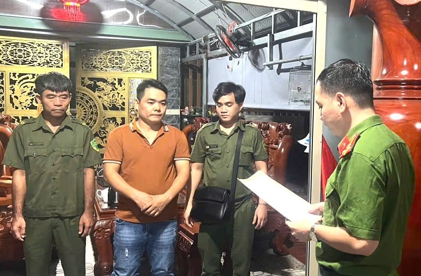 Bắt khẩn cấp chủ tịch UBND phường tại Đồng Nai 'bảo kê' cho xây dựng trái phép