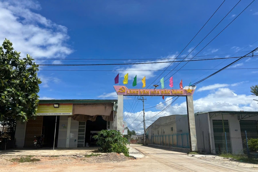 Kon Tum: Người đàn ông tử vong trên đường nghi do bị giết hại