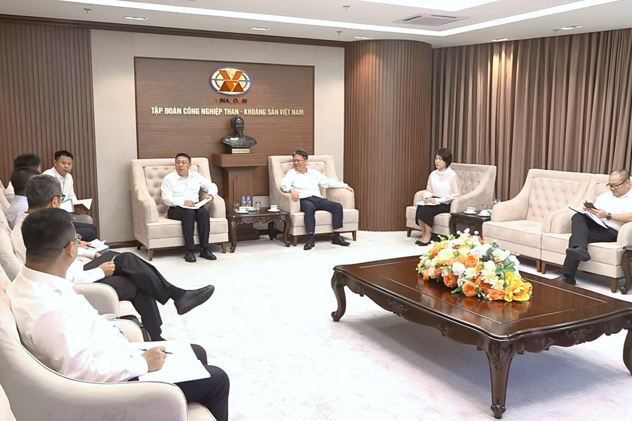 Vinacomin và Chalieco mở rộng cơ hội hợp tác trong lĩnh vực Alumin