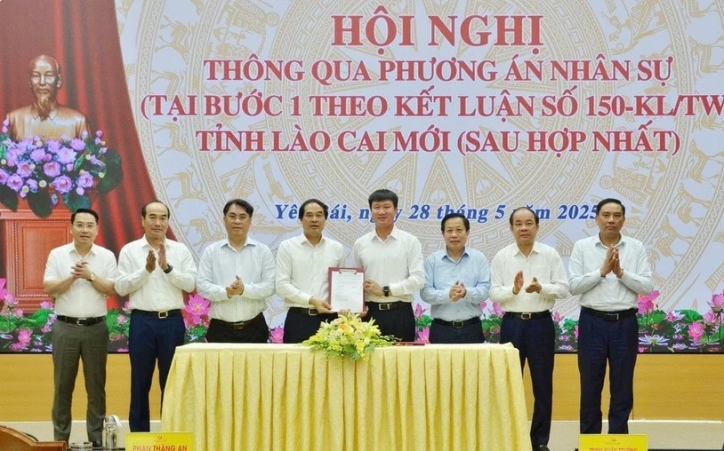 Yên Bái và Lào Cai thống nhất bước đầu phương án nhân sự sau hợp nhất