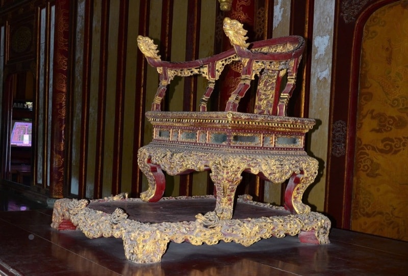 Huế thành lập Hội đồng phục chế ngai vàng triều Nguyễn