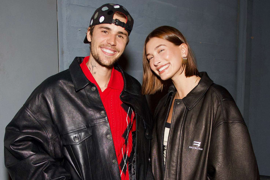 Vợ của ca sĩ Justin Bieber bán lại thương hiệu mỹ phẩm với giá 1 tỷ USD