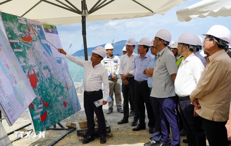 Đề xuất cơ chế đặc thù cho Trung tâm tài chính quốc tế và Khu thương mại tự do